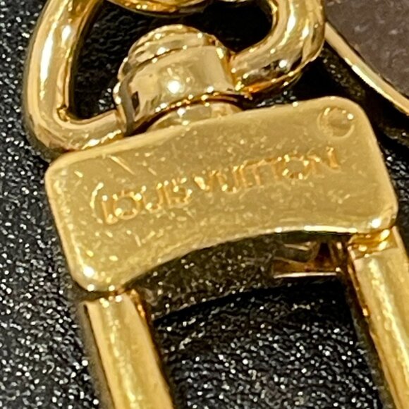 Louis Vuitton Spring Street Bag Charm/Key Holder (JB1262) - Picture 3 of 3